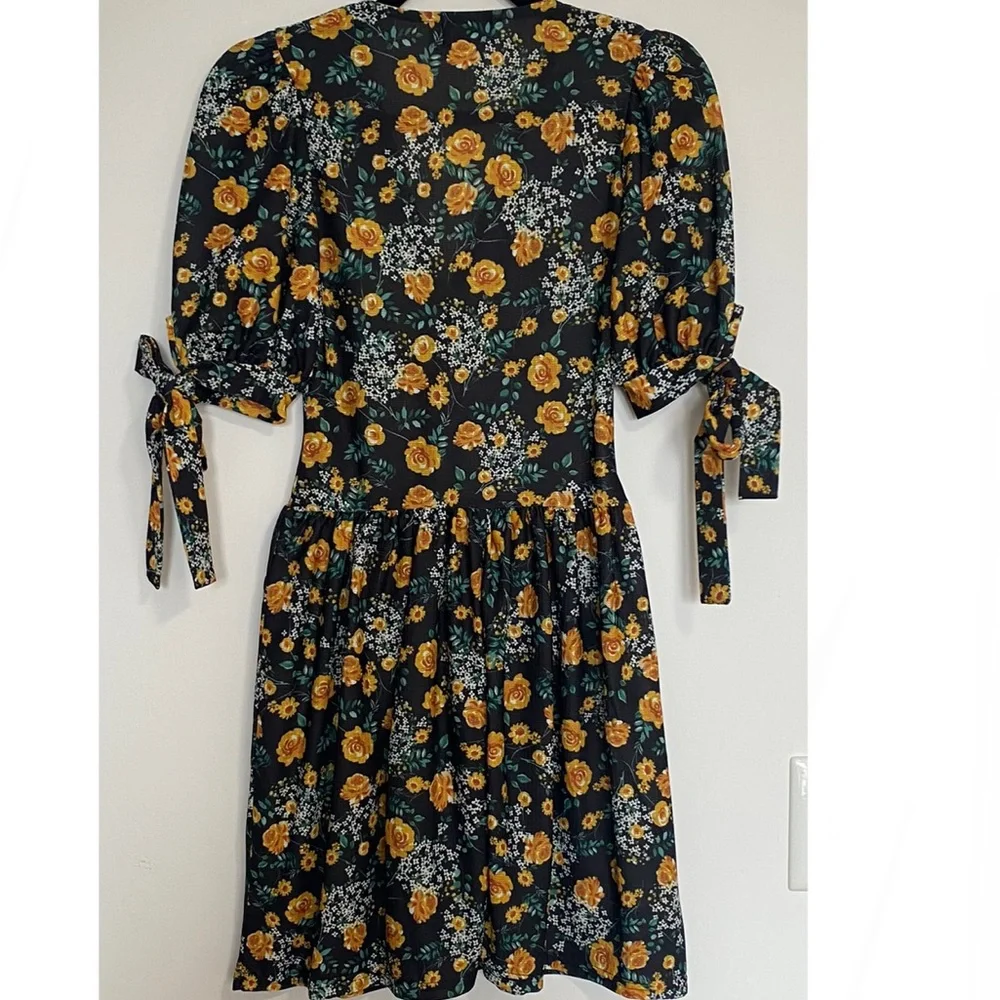 Floral ASOS Dress - Picture 4 of 5